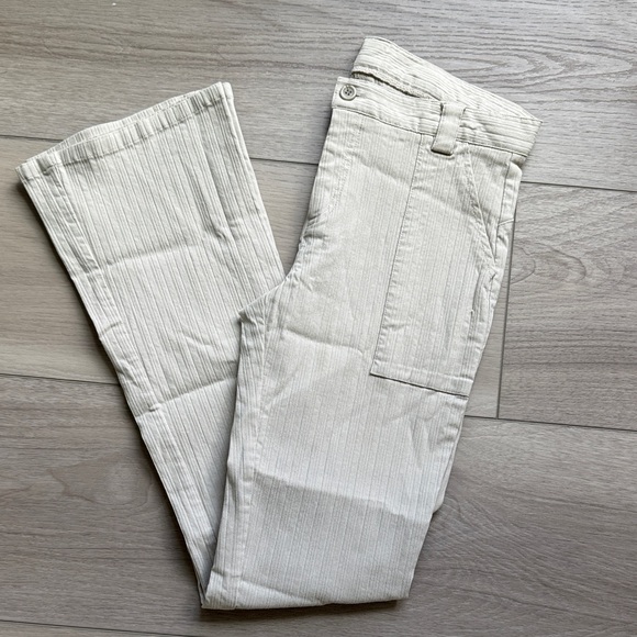 Women's Cream Pants - Picture 1 of 1